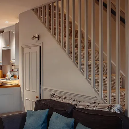 Secret View Cottage, A Hidden Gem In 別荘 *