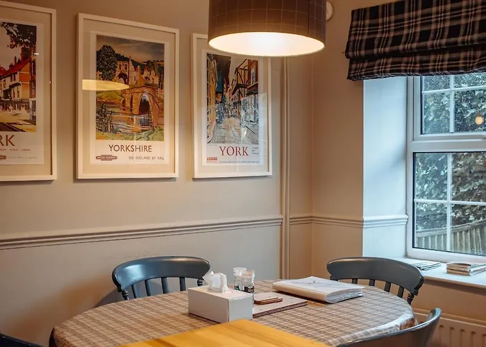 Ferienhaus Secret View Cottage, A Hidden Gem In *