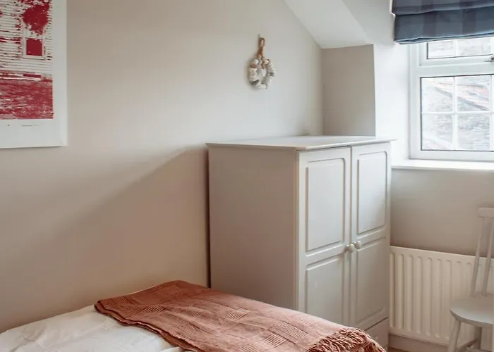 Ferienhaus Secret View Cottage, A Hidden Gem In *